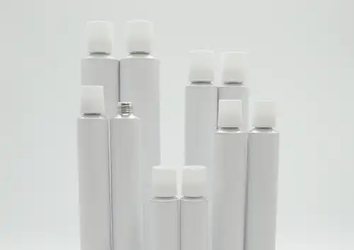 アルミチューブ（小）