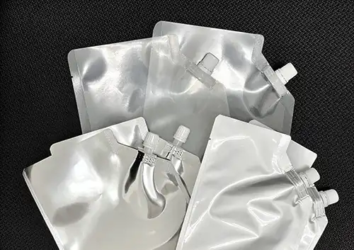 スタンディングパウチ